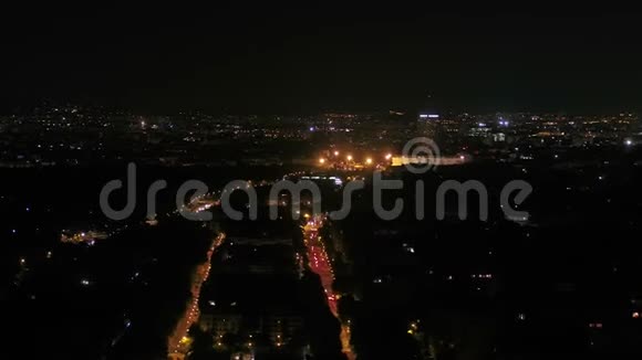 法国巴黎埃菲尔铁塔2018年8月夜间90毫米变焦4K灵感2探针视频的预览图