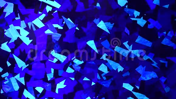 抽象晶体背景蓝色闪光纹理的微光有光泽的背景旋转视频的预览图