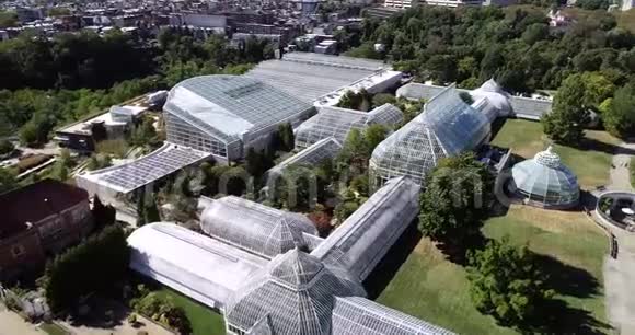 美国宾夕法尼亚州匹兹堡的菲普斯音乐学院和植物园申利公园园艺中心视频的预览图