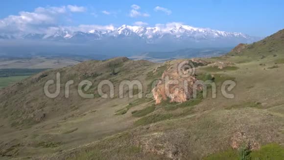 全景观山脉云雾翻山越岭第二集视频的预览图