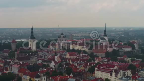 爱沙尼亚塔林2018年6月晴天90毫米变焦4K激励2Pro视频的预览图