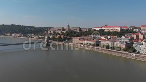 匈牙利布达佩斯2018年6月晴天马威航空视频的预览图