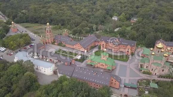 乌克兰基辅戈洛塞沃东正教修道院视频的预览图