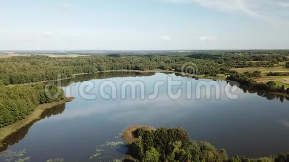 美丽的霍特西湖景观视频的预览图