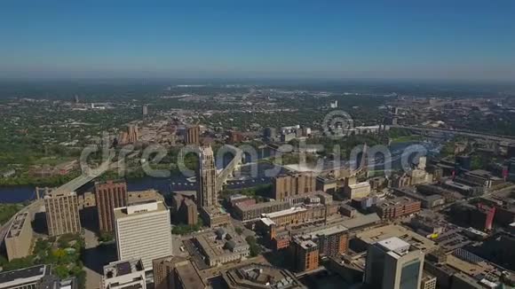 明尼苏达州明尼阿波利斯航空公司2016年9月4K视频的预览图