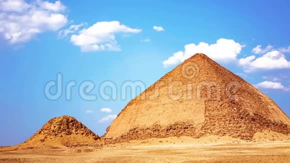 破金字塔是达舒尔的埃及金字塔建于公元前二十六世纪法老斯诺夫拉统治时期视频的预览图