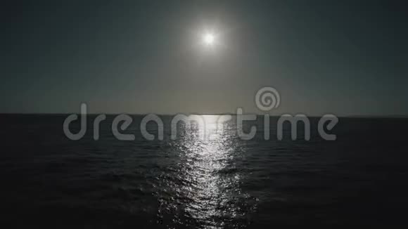 晨曦中的波罗的海视频的预览图