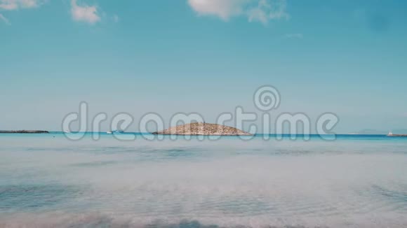 巴林岛森林清洁海滩视频的预览图