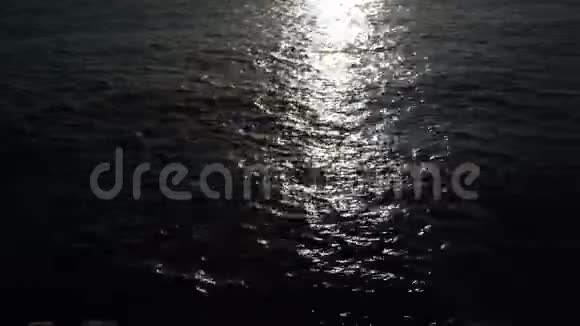 晨曦中的波罗的海视频的预览图