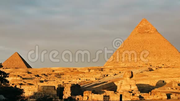 古代狮身人面像和金字塔埃及的象征视频的预览图