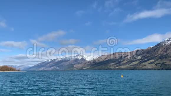 观的湖光山色视频的预览图