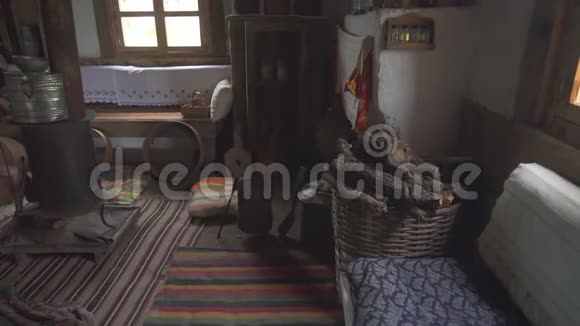 旧木村房屋内部视频的预览图