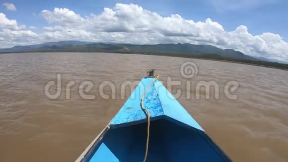 非洲埃塞俄比亚查莫湖游船视频的预览图