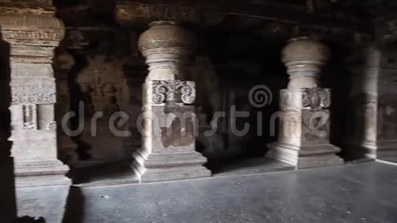埃洛拉的IndraSabhaJain洞穴内部视频的预览图