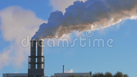 火力发电厂工业景观用烟管视频的预览图