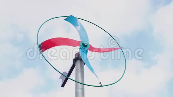 风车逆天旋转视频的预览图