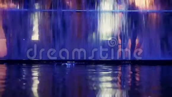 蓝色瀑布迪斯科酒吧视频的预览图