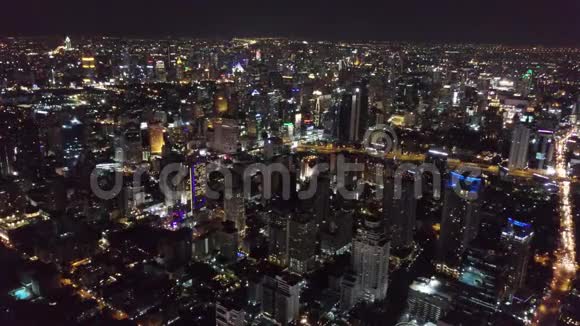 泰国曼谷市中心的Sukhumvit鸟瞰图视频的预览图