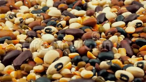 粗粮混合豆类种子食品有机顶景质地五豆辅食高蛋白健康食品视频的预览图