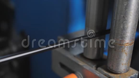 电力电缆的制造绘图机在工厂生产电缆视频的预览图