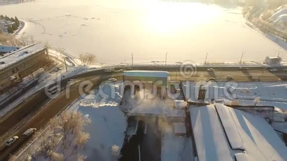 俄罗斯内陆的冬季景观视频的预览图