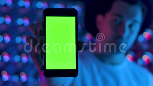 绿色屏幕水平模拟键控智能手机演示广告应用视频的预览图