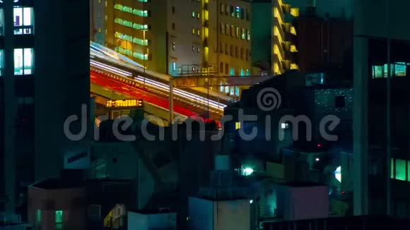 东京市区高速公路的一个夜间时间的流逝视频的预览图