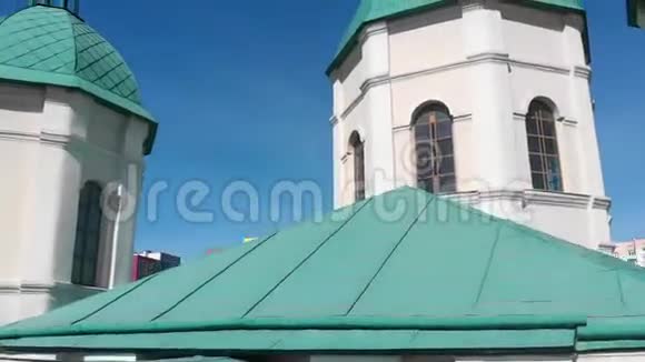 日出时德国慕尼黑市的空中景色圣母玛利亚教堂视频的预览图