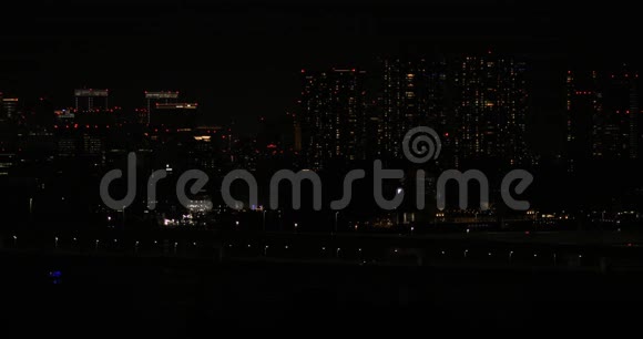 东京市区的夜景视频的预览图