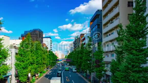 东京欧梅大道的城市街道一段时间白天大范围拍摄视频的预览图