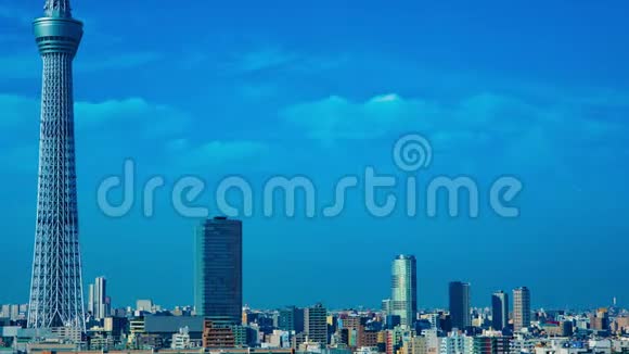 东京城市天空树附近的一段时间长镜头视频的预览图