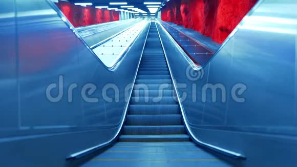 人行横道的自动扶梯无休止地无人斯德哥尔摩地铁站自动上楼视频的预览图