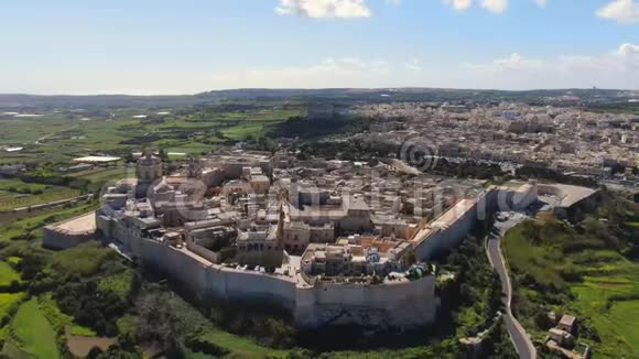 马耳他著名的中世纪山顶村视频的预览图