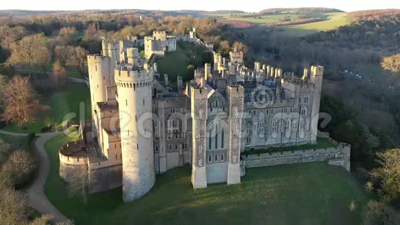 阿伦德尔城堡阿伦德尔西苏塞克斯英格兰英国鸟瞰图八视频的预览图