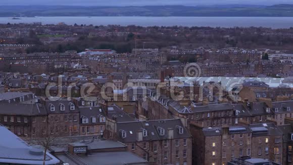 鸟瞰爱丁堡和莱斯视频的预览图