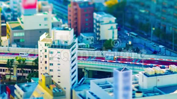 东京市区公路倾斜的时间推移视频的预览图