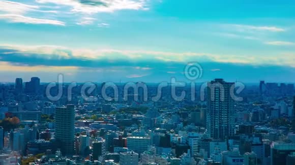 东京大角广射变焦城市景观的延时视频的预览图