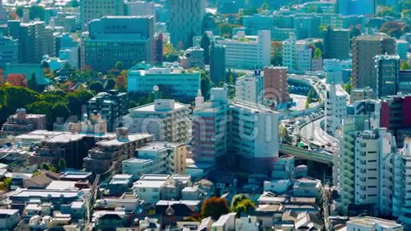 东京大角度长镜头倾斜变焦微型城市景观的延时视频的预览图