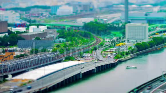 东京新川湾附近城市景观的时间推移视频的预览图