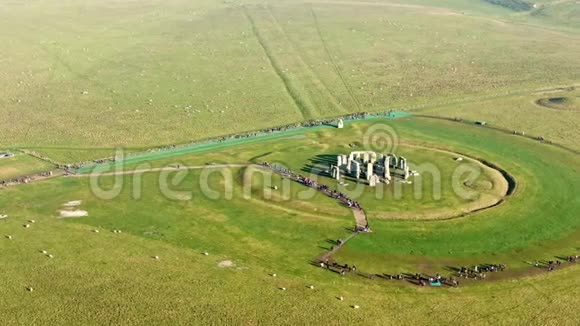 英国著名的巨石阵鸟瞰视频的预览图