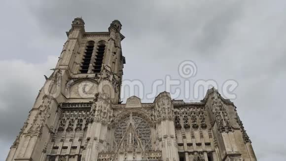 法国托洛耶斯大教堂视频的预览图