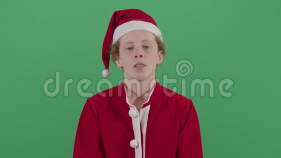 女圣诞老人的舌头视频的预览图