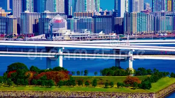 东京市区高速公路的时间推移视频的预览图
