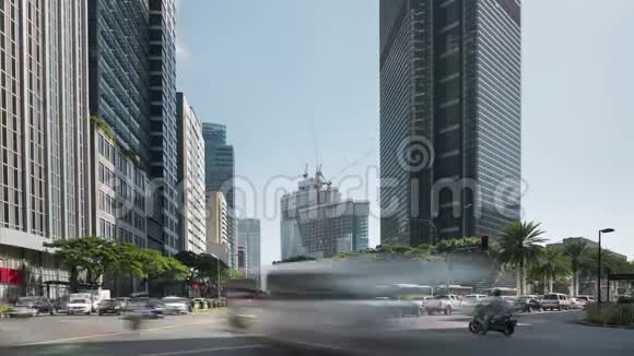 马尼拉市区商业区交通中断视频的预览图