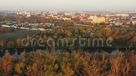 普林斯白俄罗斯布列斯特地区波兰西亚地区皮纳河和普里皮亚特河汇合处宾斯克视频的预览图