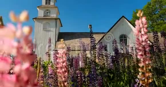 托克斯福斯瑞典阳光明媚的夏季教堂本地地标视频的预览图