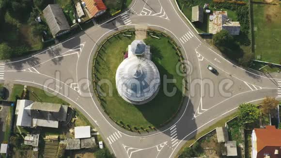 ChacherskGomel地区白俄罗斯空中景观的天际线城市景观古老的变形教堂历史遗产视频的预览图