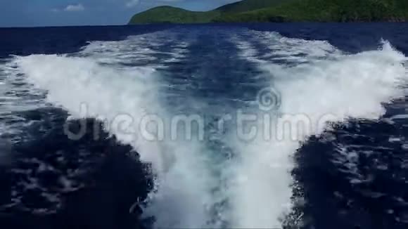 加勒比海快艇的踪迹视频的预览图