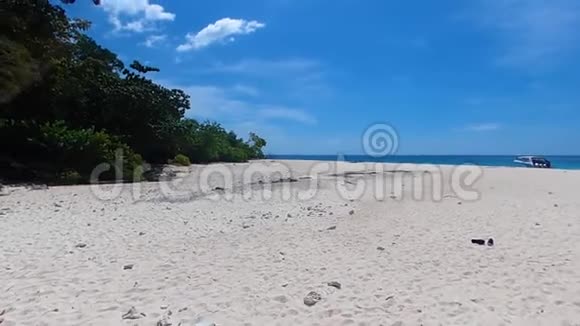 美丽的海滩在泰国的LIPE视频的预览图