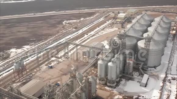 粮食合作社储粮工业电梯视频的预览图